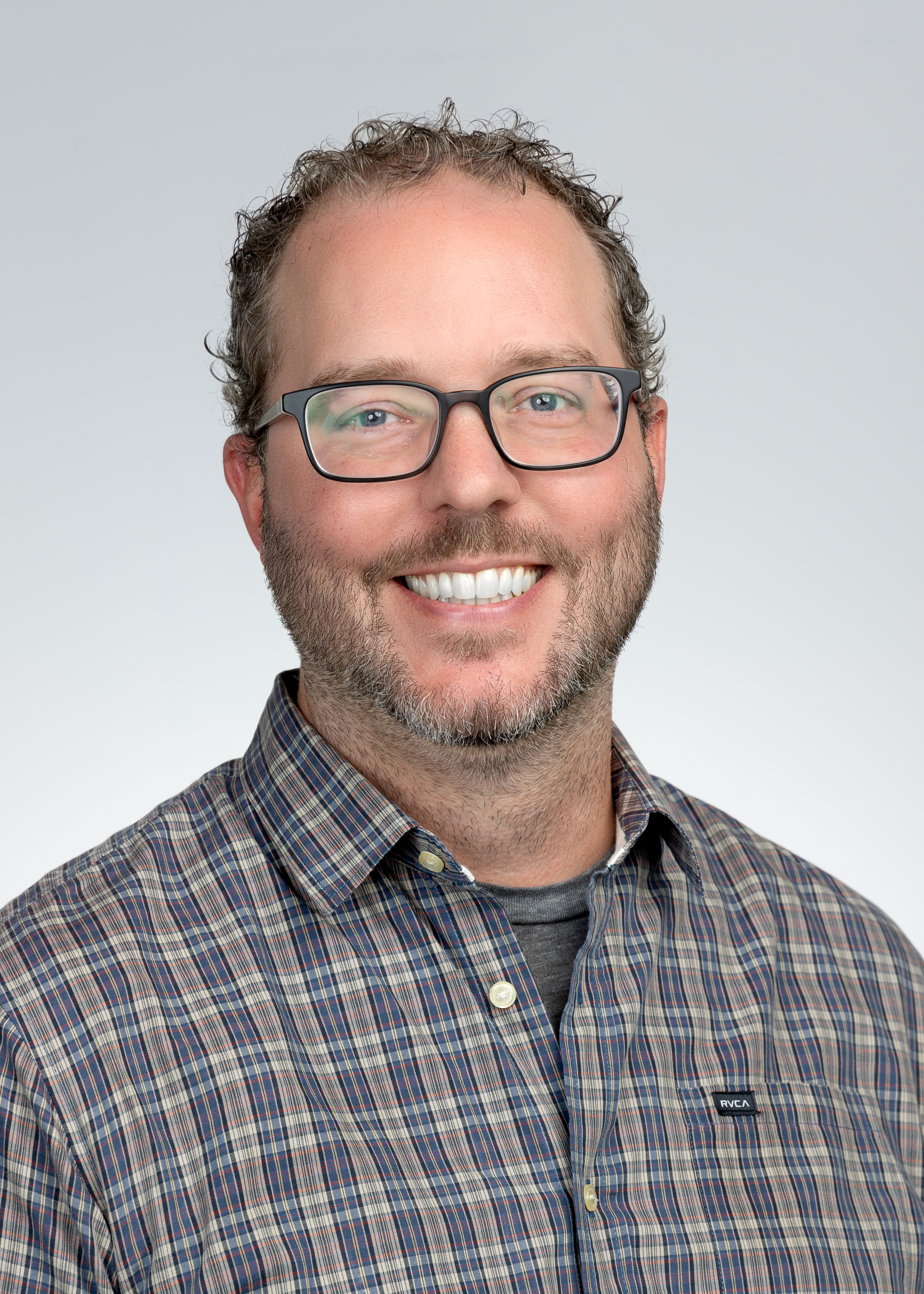 Jonathan Lyons