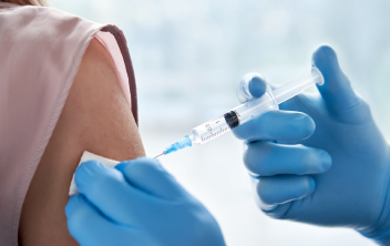 Encouraging Pneumococcal Vaccination